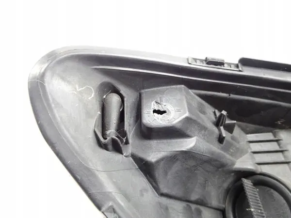 Vasen etuvalo Volvo C30 LIFT 09-12 ANGLIK image 8