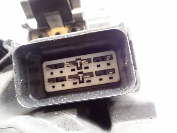 Vasen etuvalo Volvo C30 LIFT 09-12 ANGLIK image 9