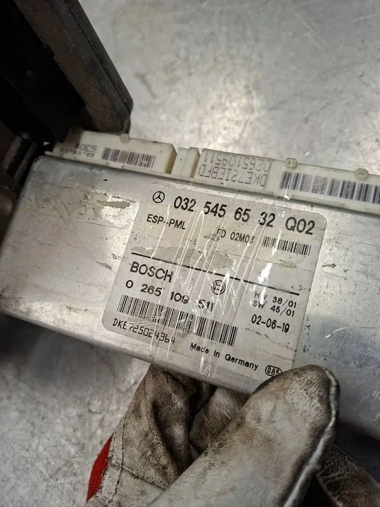 ABS-Pumpe Mercedes-Benz E W211 0986483001 image 4