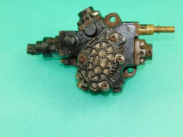 Brandstofpomp 2.2 TDCI JTD Lancia Ford Rover image 6