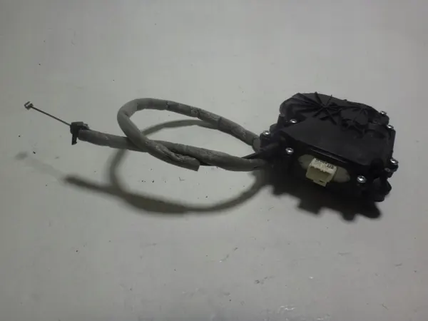 Kofferbakslottrekker OEM 7211168 BMW 5 GT F07 boven achterzijde image 4