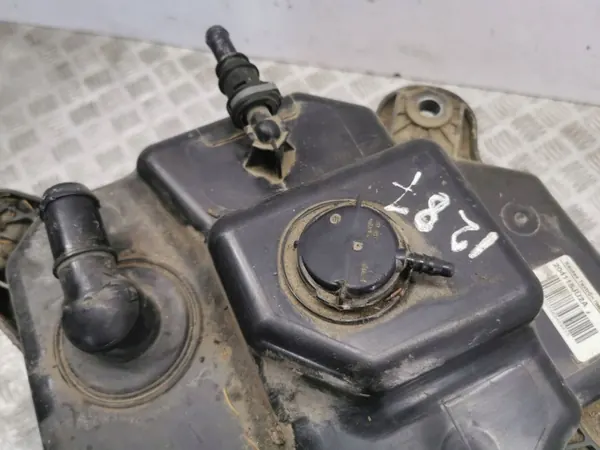 Bomba de Tanque AdBlue Nissan OEM 204115JU2A - Usado image 3
