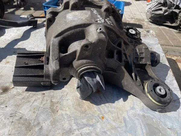 Range Rover Sport L494 L405 Diff Posteriore CPLA4A213BA 3.21 image 3