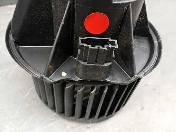 Ventilador OEM 52407905 para Mercedes Atego 2 - Usado image 3