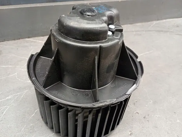Ventilador OEM 52407905 para Mercedes Atego 2 - Usado image 4