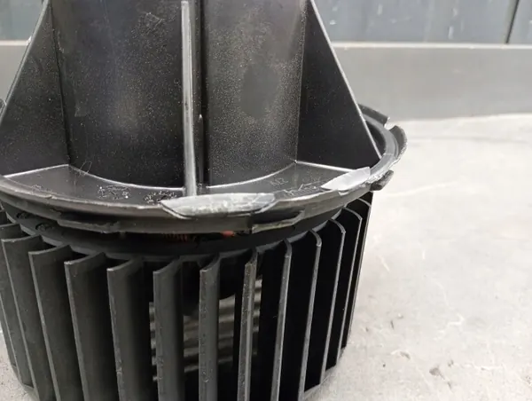 Ventilador OEM 52407905 para Mercedes Atego 2 - Usado image 5