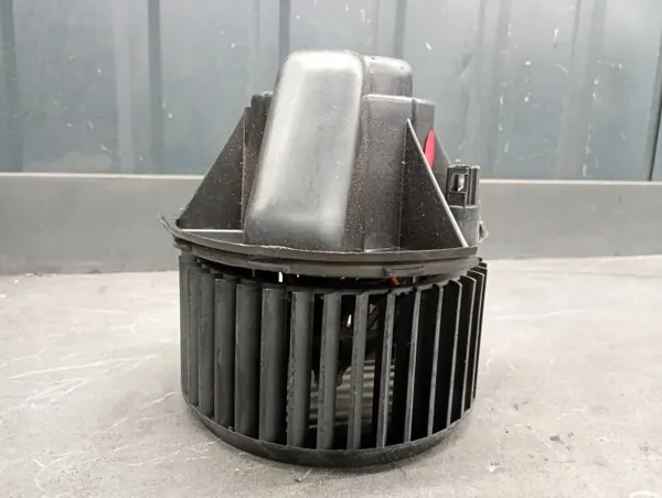 Ventilador OEM 52407905 para Mercedes Atego 2 - Usado image 6