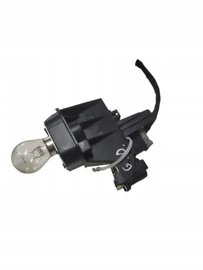 Conector luz trasera VOLVO V40 31299833 image 3