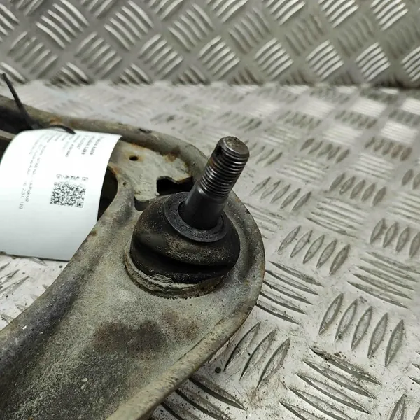 Nissan NP300 2017 Braccio Oscillante Inferiore Sinistro image 6