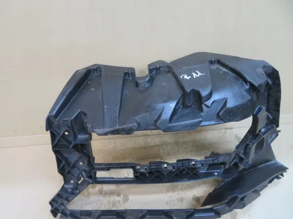 Guia de Para-choque VW Crafter Frontal Direito OEM 7C0807724A image 4