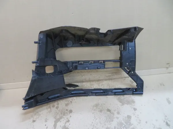 Guia de Para-choque VW Crafter Frontal Direito OEM 7C0807724A image 7