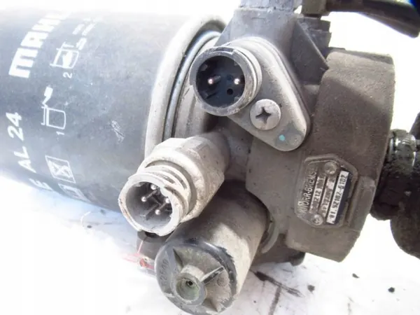 OEM 81521026102 drogerbasis voor MAN TGX I 18.440 image 3