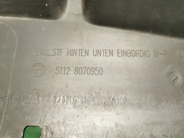 BMW 1 F40 M-Paket 19 Bakre Stötfångare Spoiler 8070950 image 9