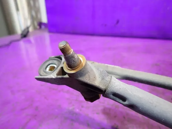 Audi A6 C5 ruitenwissermotor OEM Zawada-382977- image 3