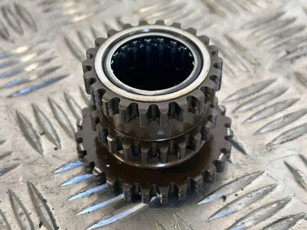 Maserati Levante jakoketjun hammaspyörä OEM 630137 image 4