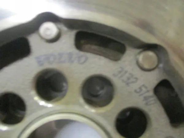 VOLVO V70 S80 XC70 XC60 V60 S60 2.0 D3 Embreagem Dupla Massa 31325140 image 3