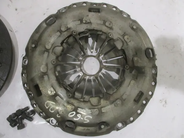 VOLVO V70 S80 XC70 XC60 V60 S60 2.0 D3 Embreagem Dupla Massa 31325140 image 6