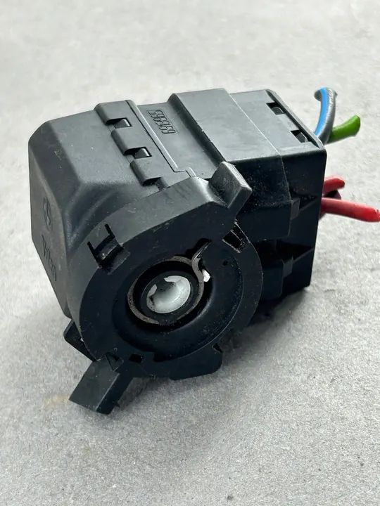 MINI ONE COOPER R50 Sytytyskytkin 6913965 image 2