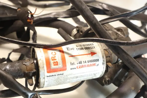 Kit LPG usado OEM E3110R-001001 para Citroen C4 image 8