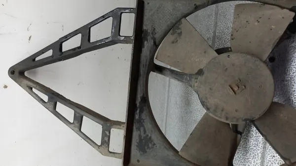 Kylarrubrik Opel Tigra I 95R 1.4B Coupe 90410053 image 4