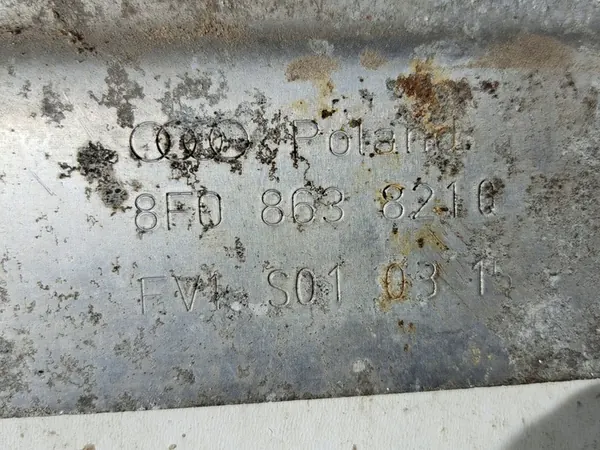 Audi A5 S5 Motorhuv 8F0863821 image 3