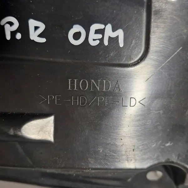 HONDA CITI Front Wheel Arch Right Sedan OEM 74101-TM0-T0 image 5