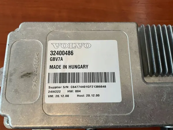 Achteruitrijcamera Module Volvo EX40 XC40 LIFT OEM image 3