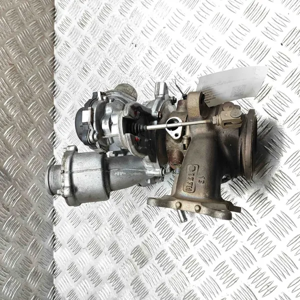 Turboahdin OEM 06H145710C Audi A3 Sportbackille image 4