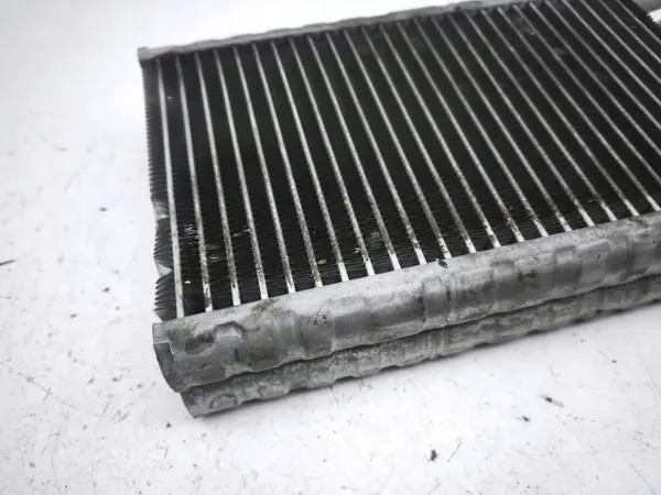 Noyau Chauffage Climatisation Chrysler OEM U6984002 - Occasion image 8