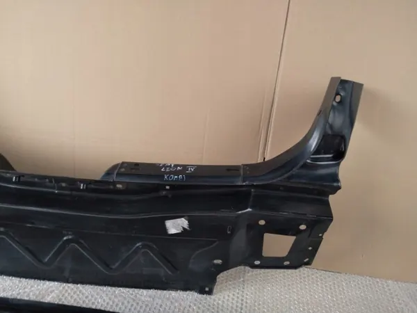 SEAT LEON III KOMBI Takavyö OEM 5F9813303B 12-20 image 4