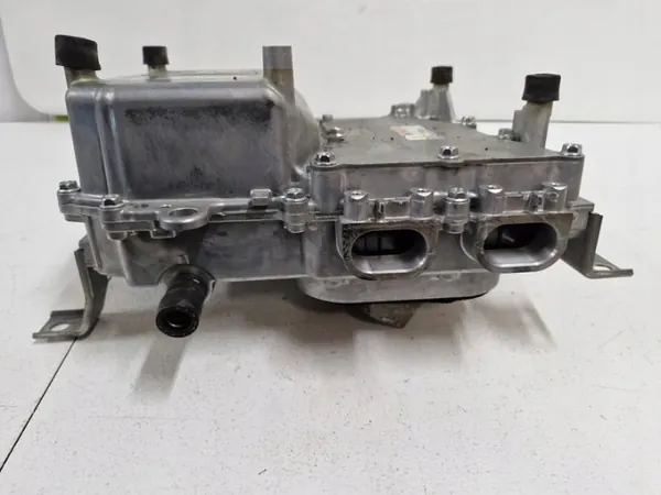 Mitsubishi Outlander PHEV Omvormer 9410A081 - Gebruikt image 7