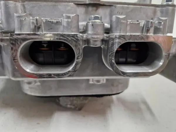 Mitsubishi Outlander PHEV Omvormer 9410A081 - Gebruikt image 8