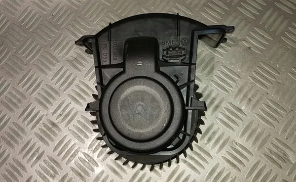 VW MULTIVAN T5 CARAVELLE Motor do Ventilador 7H5820021B image 6