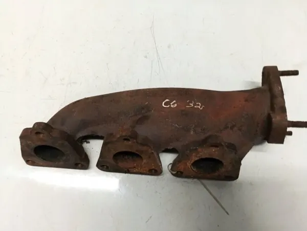 OEM 06E253033E Pakoputken keräin Audi A6 2.4L image 4