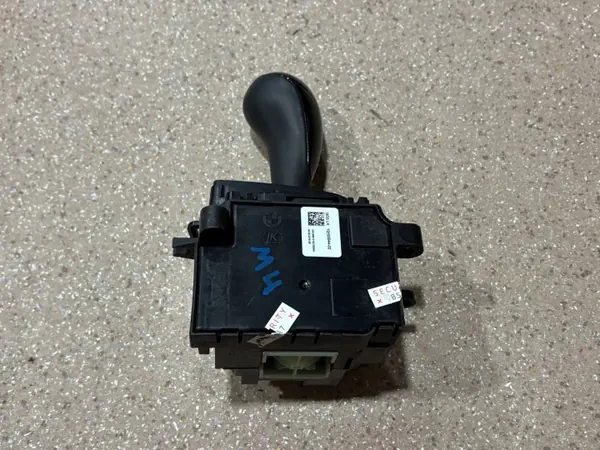 Palanca de cambios BMW M4 F82 F83 OEM 7848611 image 10