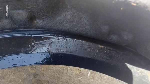 Para-lamas dianteiro esquerdo Volvo V40 II OEM 31265973 image 4