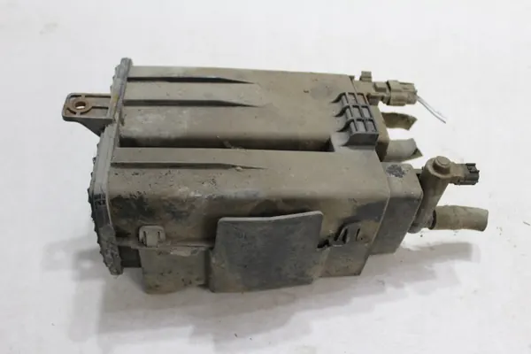 Filtre à charbon Infiniti Q50 3.7 V6 OEM 14950AM600 image 3