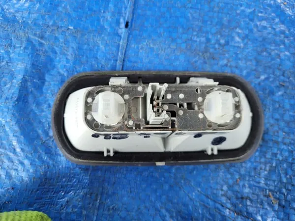 Opel OE drempellamp OEM 13306021 rechterzijde image 3