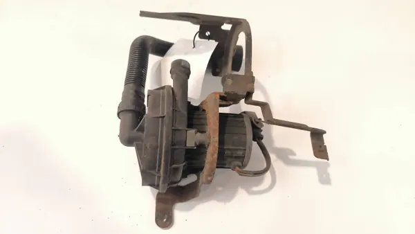 Pompe à air secondaire OEM 3D0131083 pour Volkswagen Phaeton image 4