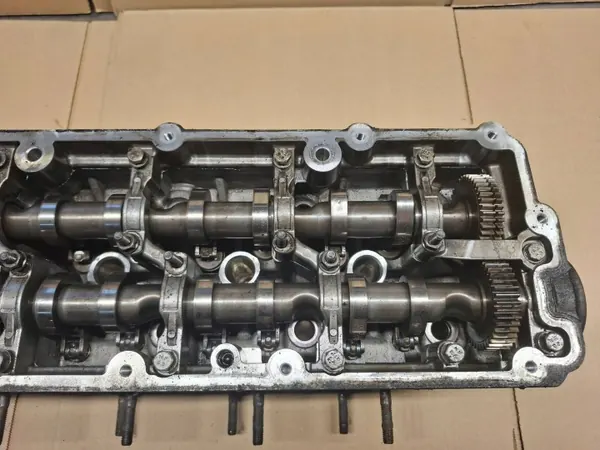 Bujía de precalentamiento derecha OEM 1057354AS Audi A8 Q7 image 3