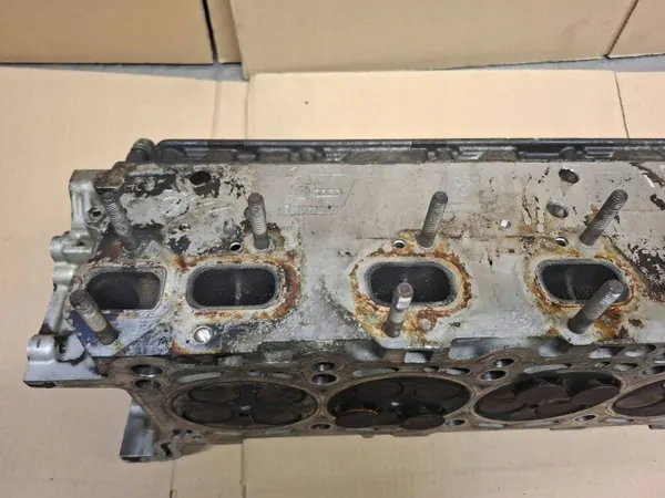 Bujía de precalentamiento derecha OEM 1057354AS Audi A8 Q7 image 4