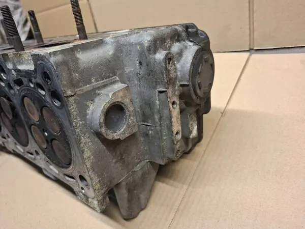 Bujía de precalentamiento derecha OEM 1057354AS Audi A8 Q7 image 7