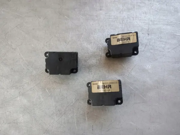 Lämmitysmoottori OEM 1.82.010.45000 Citroenille image 2