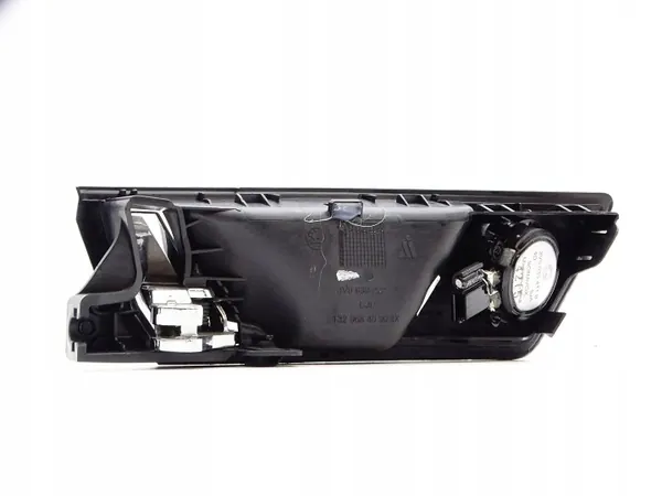 OEM 3V0837222 Framhöger Dörrhandtag - Skoda Superb III image 3