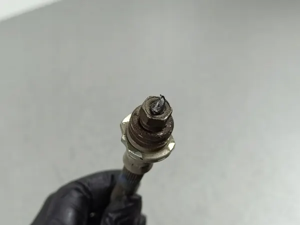 Remleiding Mitsubishi OE FOB49934 - Gebruikt image 3