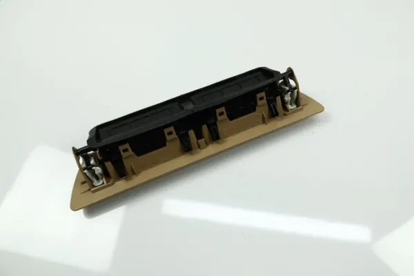 Mercedes W164 GL Dachbelüftungsgitter OEM 1648301054 image 3