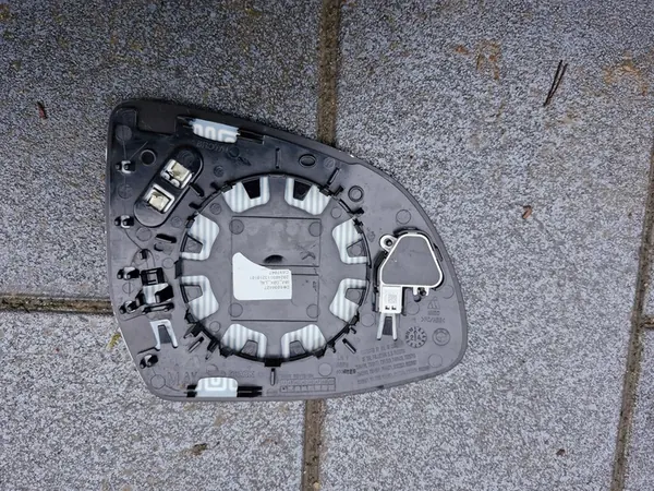 Cristal de espejo izquierdo BMW G01 F97 OEM image 2