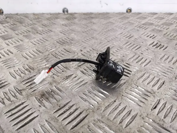 Caméra de recul Subaru OEM FBZ3658 - Occasion image 3