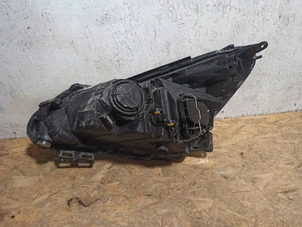 OPEL CORSA D LIFT 11-14 Oikea Ajovalo OEM image 3