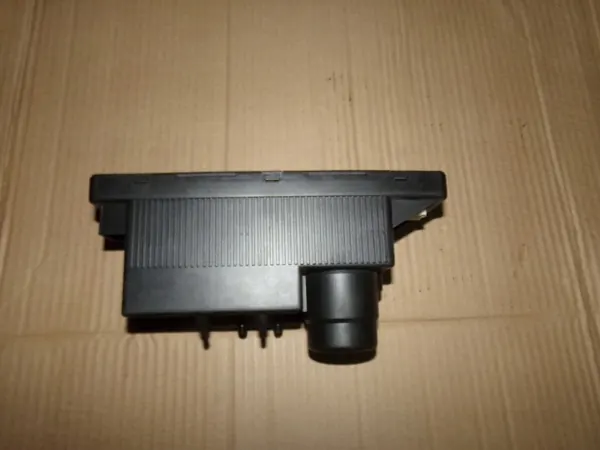 Keskitulppapumppu OEM 2108000048 Mercedes W210 image 3